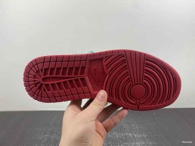 Reps TBK Trophy 1 FN0432-017 x Jordan Room Low OG Home Air 0708